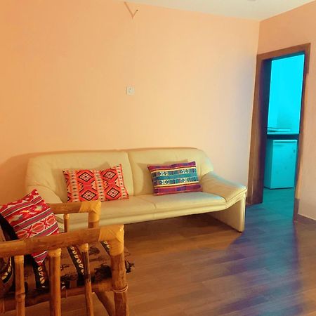 Bajo Kunda - Guesthouse Kololi Chambre photo